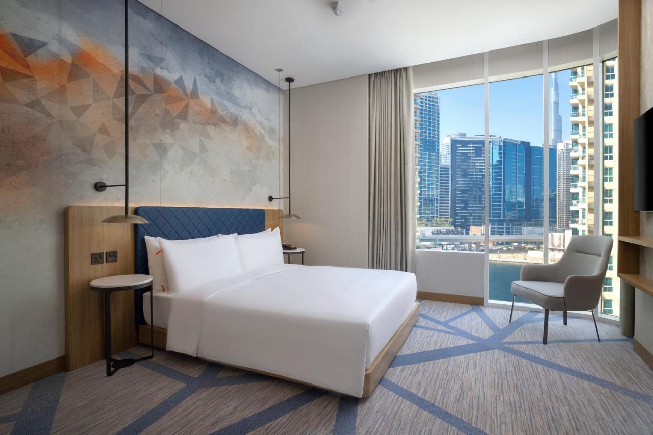 Hilton Garden Inn Dubai Business Bay Buitenkant foto