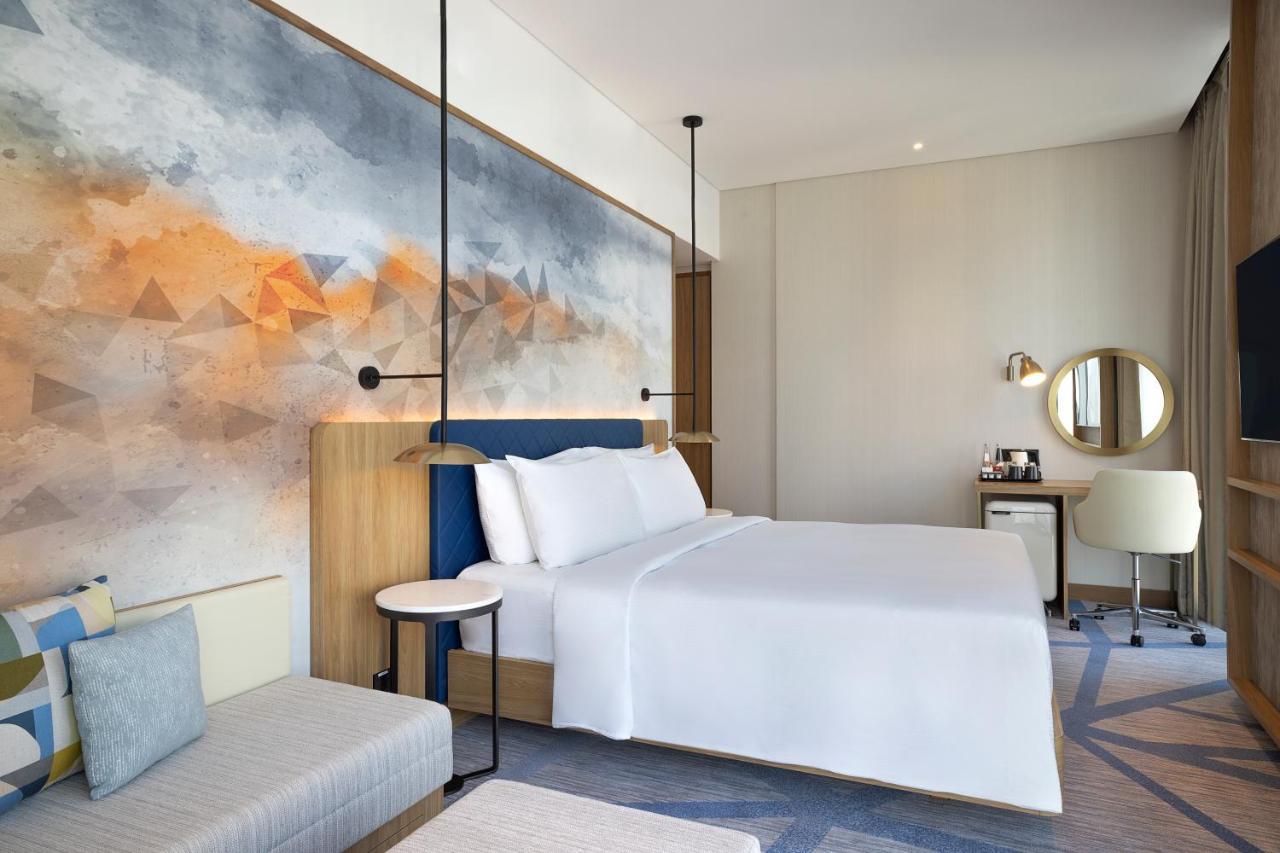 Hilton Garden Inn Dubai Business Bay Buitenkant foto