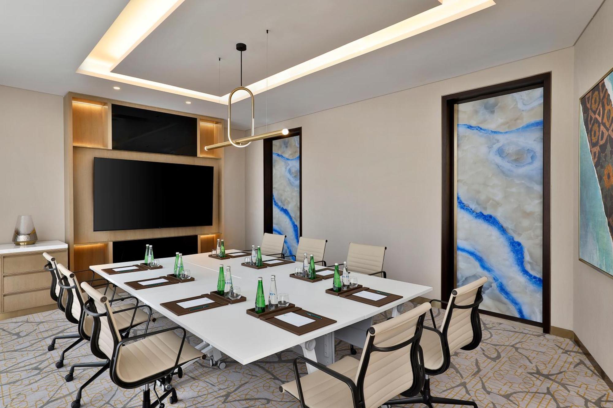 Hilton Garden Inn Dubai Business Bay Buitenkant foto